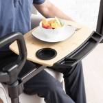 Aufstehhilfe mit schwenkbarem Tablett