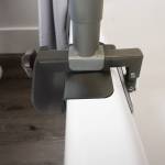 Verklemmt am Badewannenrand