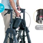 Zum Falten hochziehen